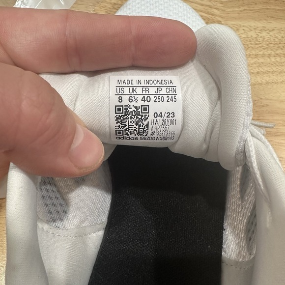 Adidas Women's Size 8 White Run Falcon 3.0W Sneakers Athletic Running Shoes - Picture 7 of 8